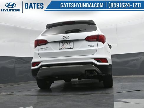 Used 2017 Hyundai Santa Fe Sport AWD/4WD image 32