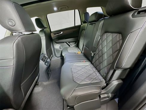 New 2026 Volkswagen Atlas SEL Premium R-Line AWD/4WD image 22