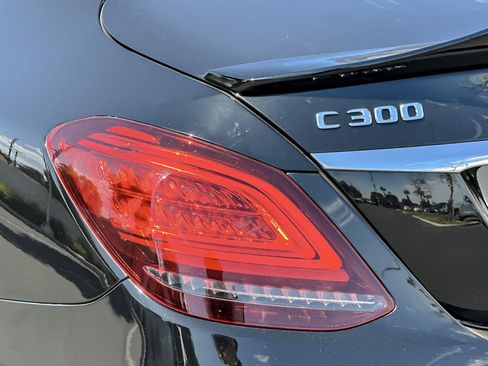 Used 2019 Mercedes-Benz C 300 Sedan image 25
