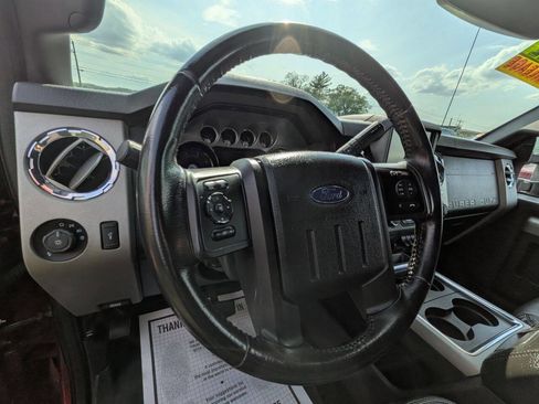 Used 2013 Ford F250 Lariat w/ Lariat Chrome Pkg image 16