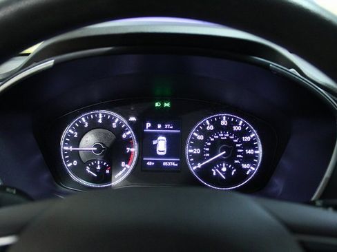 Used 2020 Hyundai Santa Fe SE image 17