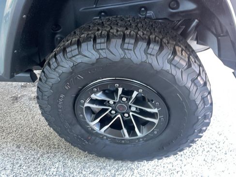 Used 2024 Jeep Wrangler Unlimited Rubicon image 5