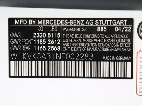 Used 2022 Mercedes-Benz SL 55 AMG 4MATIC w/ Driver Assistance Package image 36