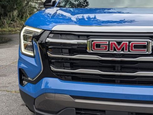 New 2026 GMC Terrain Elevation w/ LPO, Floor Liner Package image 11