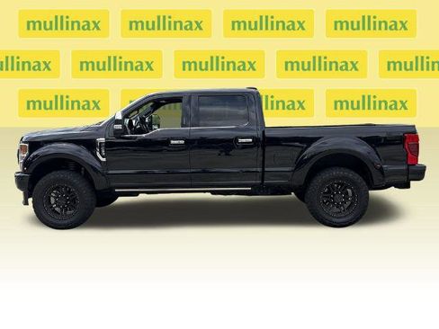 Certified 2022 Ford F250 Platinum w/ FX4 Off-Road Package AWD/4WD image 12