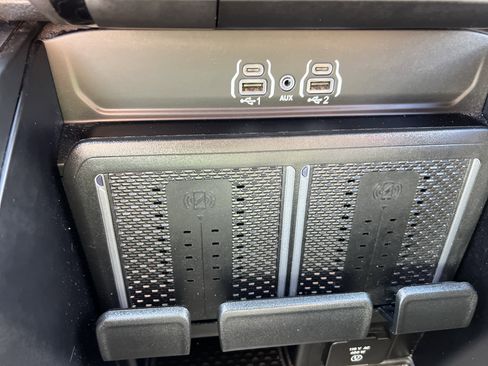 Used 2026 RAM 3500 Big Horn w/ Laramie Trim Package AWD/4WD image 25
