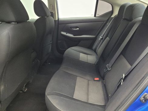 Used 2021 Nissan Sentra SV FWD image 18