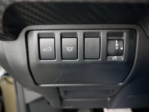 Used 2023 Subaru Ascent Premium w/ Convenience Package AWD/4WD image 26