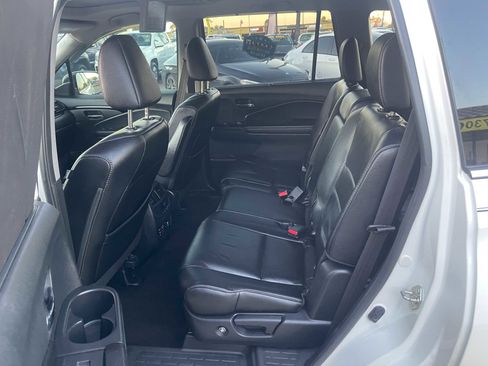 Used 2017 Honda Pilot Touring image 15