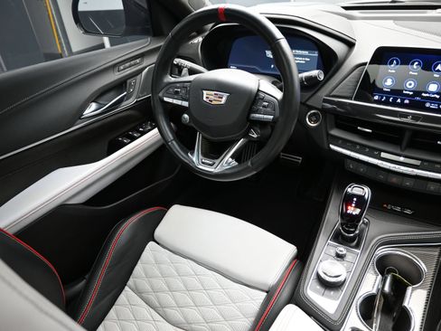 Used 2023 Cadillac CT4 V Blackwing w/ Driver Assist Package RWD image 24