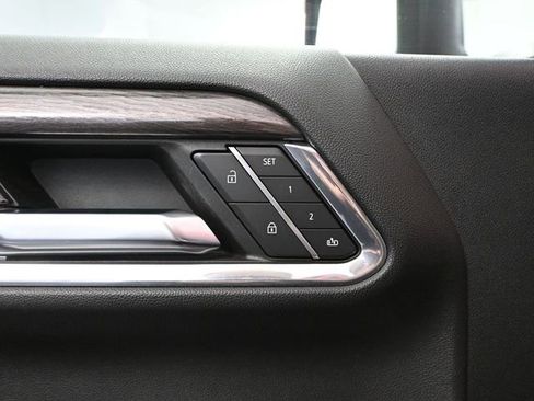 Used 2024 Chevrolet Silverado 2500 LTZ w/ LTZ Plus Package image 23