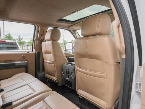 Used 2014 Ford F350 Lariat w/ Lariat Ultimate Package AWD/4WD image 38