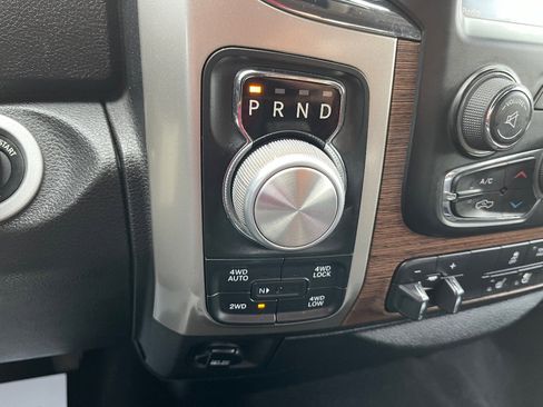 Used 2017 RAM 1500 Laramie image 16