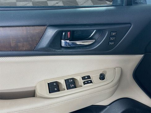 Used 2015 Subaru Outback 2.5i Limited image 24