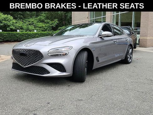 Used 2024 Genesis G70 2.5T w/ Sport Prestige Package RWD image 4