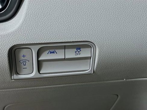 Certified 2021 Kia Sorento S image 10