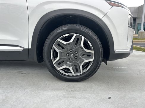 Used 2023 Hyundai Santa Fe Limited image 13