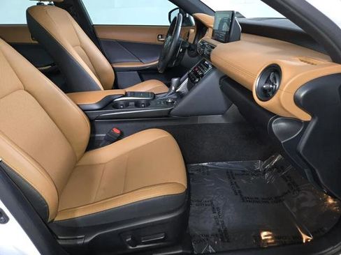 Certified 2025 Lexus IS 300 F Sport RWD image 22