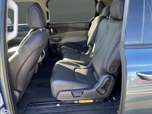 New 2026 Kia Carnival SX image 38