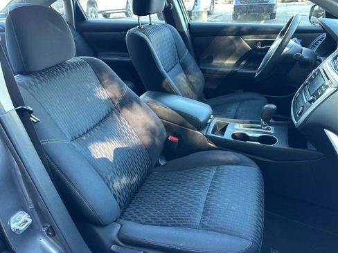 Used 2017 Nissan Altima 2.5 S w/ Power Driver Seat Package image 12