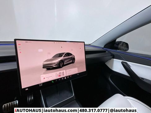 Used 2026 Tesla Model Y Performance AWD/4WD image 31