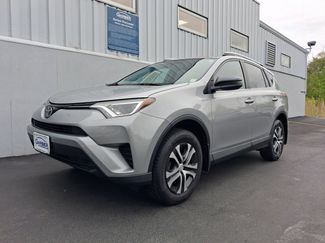 Used 2017 Toyota RAV4 LE w/ All Weather Liner Package AWD/4WD video 1
