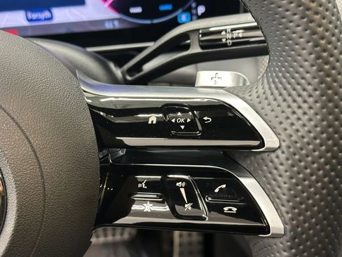 Certified 2025 Mercedes-Benz GLC 300 4MATIC image 29