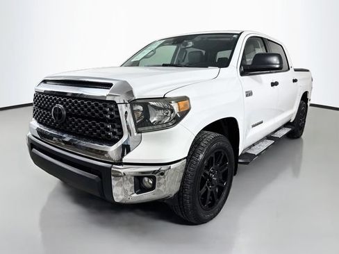 Used 2021 Toyota Tundra SR5 RWD image 1