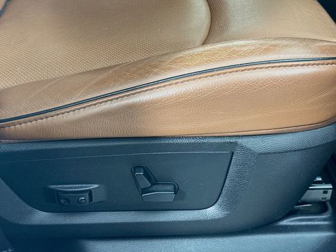 Used 2015 RAM 1500 Laramie Longhorn w/ Convenience Group image 23