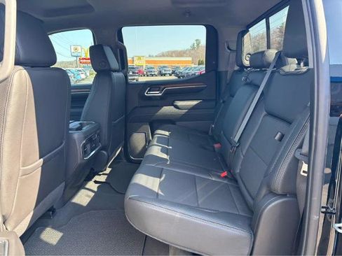Used 2024 GMC Sierra 1500 Denali AWD/4WD image 35