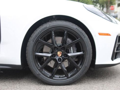 New 2025 Porsche Panamera 4 AWD/4WD image 13