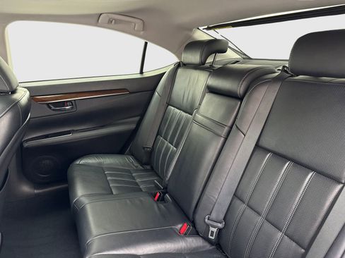 Used 2018 Lexus ES 350 w/ Luxury Package w/Wood Trim FWD image 36