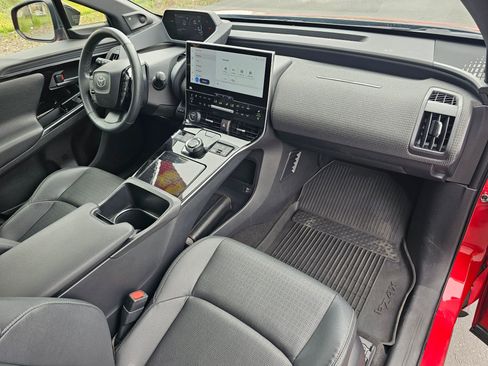 Used 2023 Toyota bZ4X AWD w/ Weather Package image 11