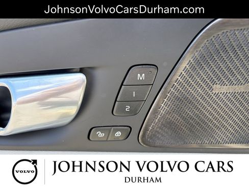 Used 2023 Volvo XC60 B5 Ultimate w/ Protection Package Premier AWD/4WD image 15