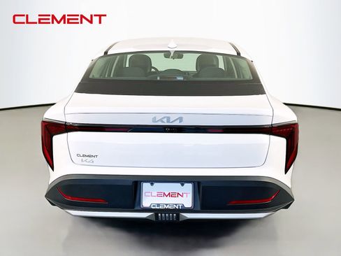 Used 2025 Kia K4 FWD image 8