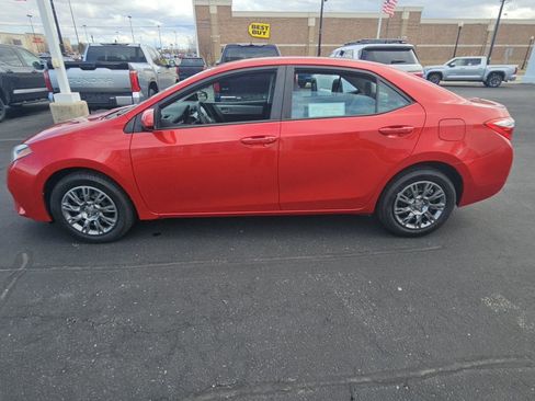 Used 2016 Toyota Corolla LE FWD image 6