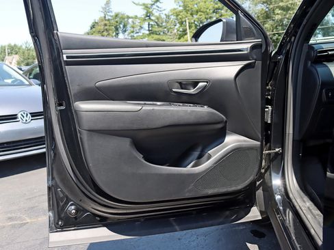 Used 2024 Hyundai Santa Cruz SE AWD/4WD image 29