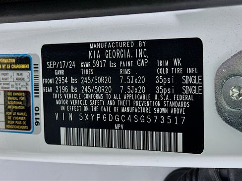 Used 2025 Kia Telluride S AWD/4WD image 12