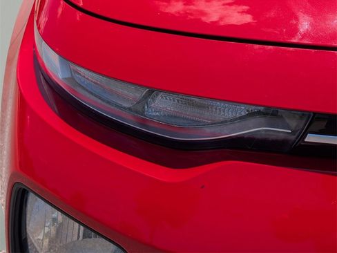 Used 2022 Kia Soul LX w/ Technology Package image 4