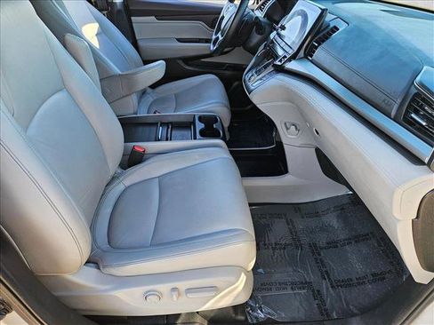 Used 2024 Honda Odyssey EX-L image 18