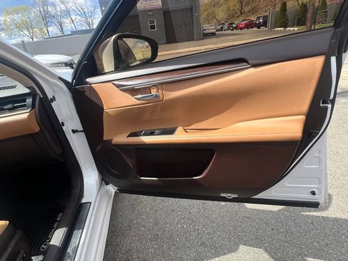 Used 2016 Lexus ES 350 image 30