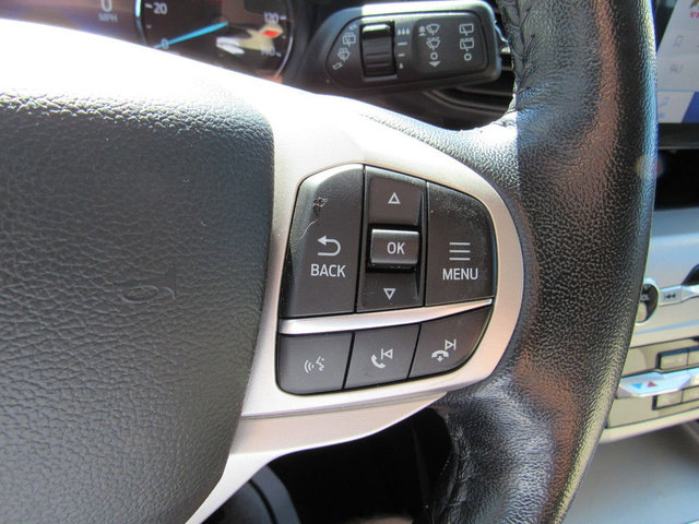 Used 2022 Ford Explorer XLT AWD/4WD image 39