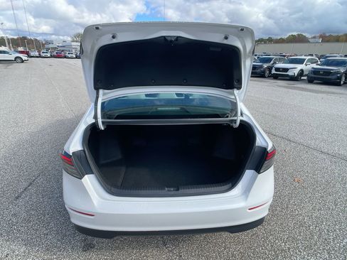 Certified 2023 Honda Accord LX image 24