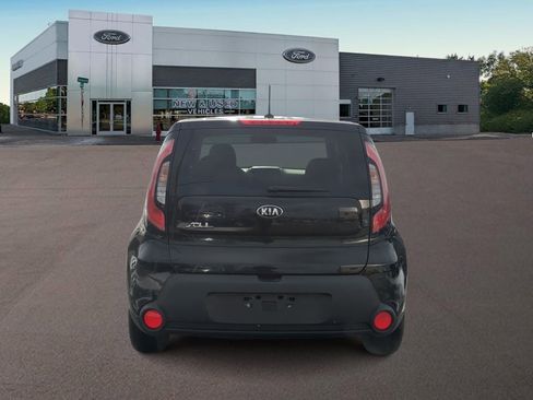 Used 2015 Kia Soul image 9