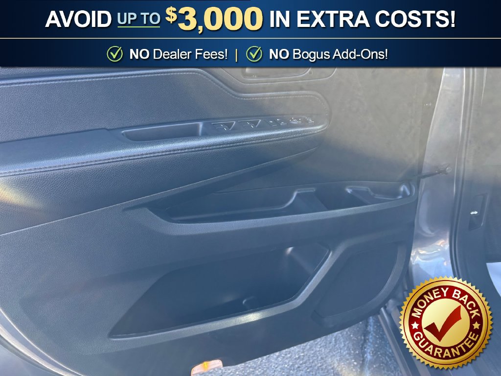 Used 2023 Honda Odyssey EX-L image 16