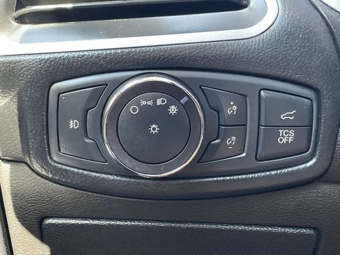 Used 2019 Ford Edge SEL w/ Equipment Group 201A AWD/4WD image 29