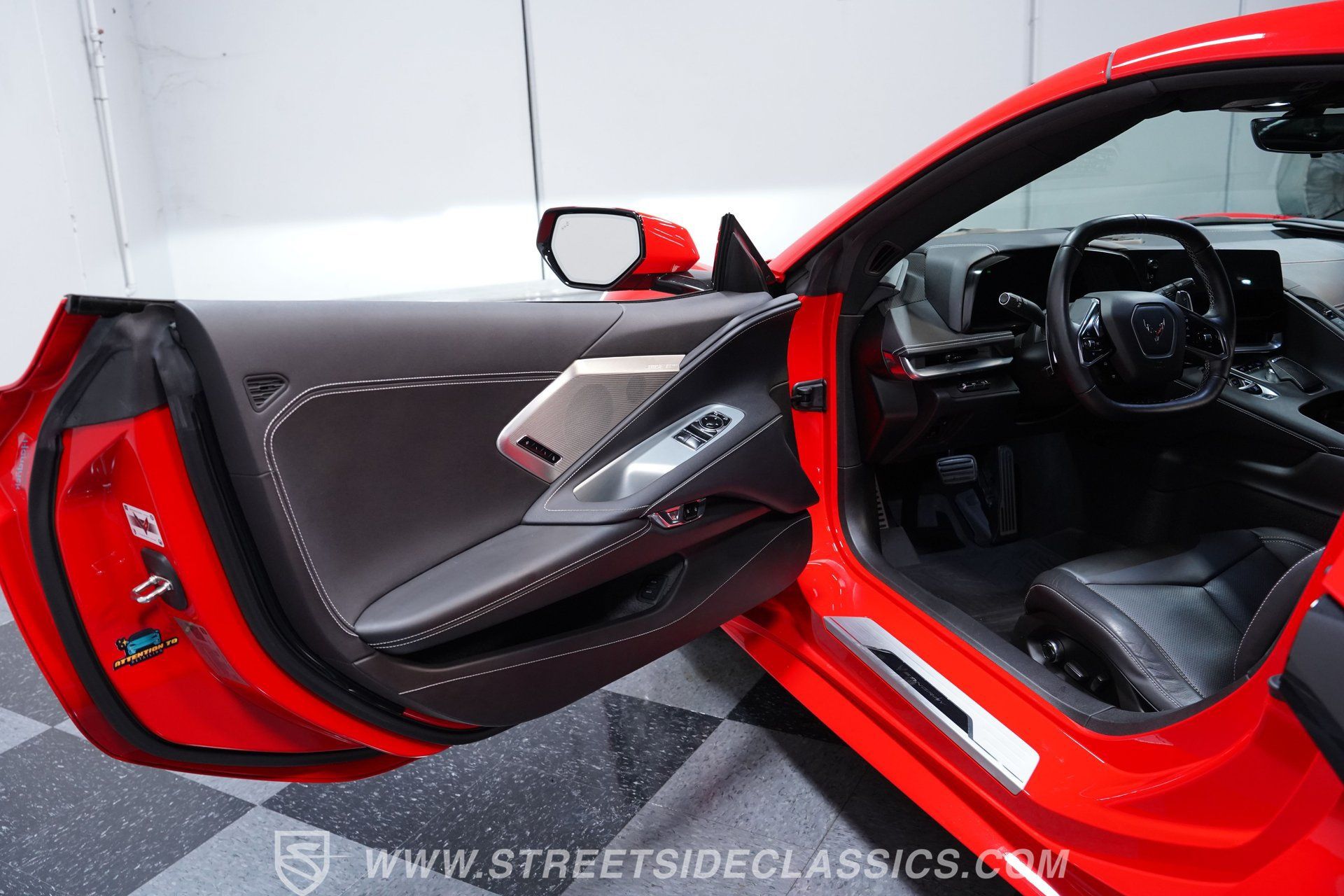 Used 2021 Chevrolet Corvette Stingray Preferred Cpe w/ Z51 Performance Package RWD image 32