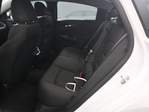 Used 2025 Chevrolet Malibu LT FWD image 15