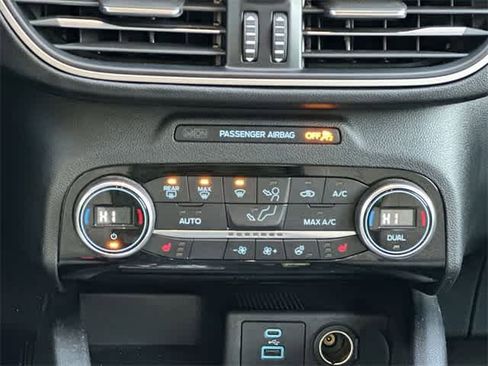 Used 2021 Ford Escape SE w/ Convenience Package image 15