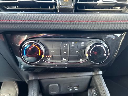 Certified 2024 Chevrolet TrailBlazer RS image 29